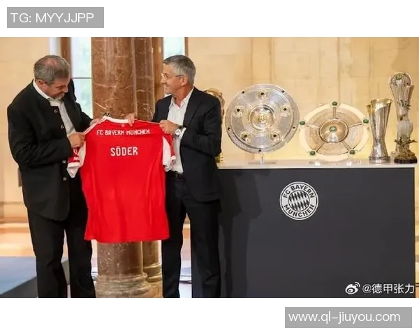 拜仁女足荣获巴伐利亚体育大使称号赞扬其在体育与社会的杰出贡献 拜仁女足荣获巴伐利亚体育大使称号赞扬其在体育与社会的杰出贡献