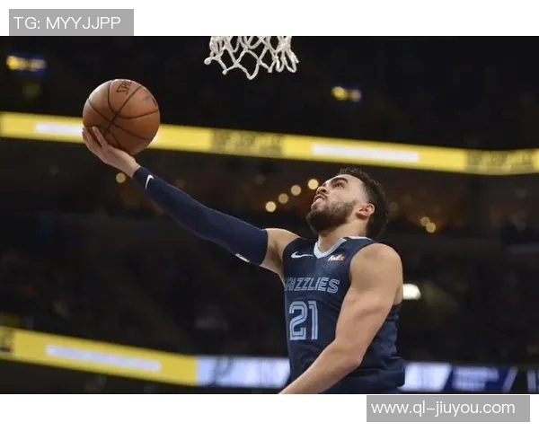 小卡特称赞泰厄斯琼斯为理想控卫其沟通能力令各队垂涎欲滴 小卡特称赞泰厄斯琼斯为理想控卫其沟通能力令各队垂涎欲滴