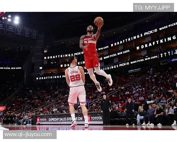 乌度卡点评球队防守不足强调轮转慢与急躁情绪影响表现