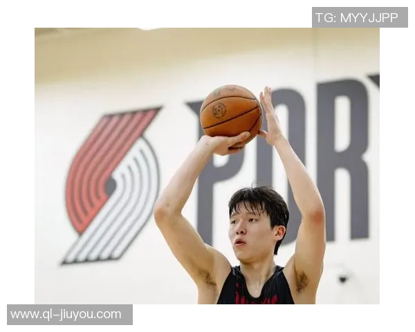 杨瀚森借翻译提升英语听力网友称其学习速度惊人