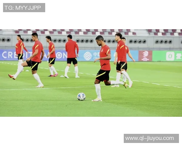 蓉城足球面临体系重建新教练如何应对三中卫挑战