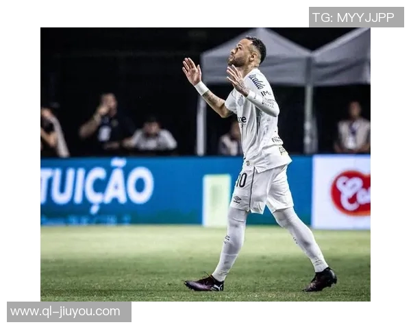 内马尔带伤拼搏助攻舒米特头球破门桑托斯领先三球