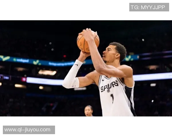 文班近期表现惊艳两场比赛40分钟狂砍49分18篮板命中率超六成